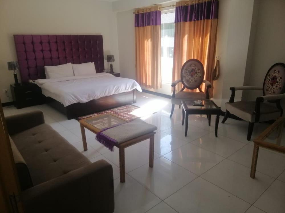 Cloud Way Hotel Naran Esterno foto