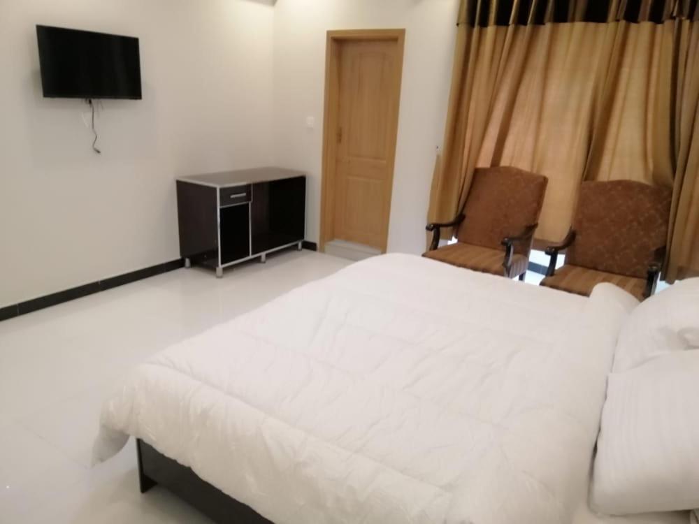 Cloud Way Hotel Naran Esterno foto