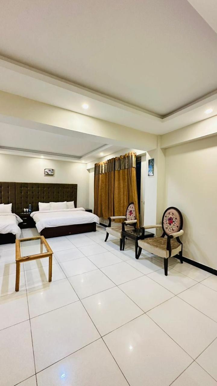 Cloud Way Hotel Naran Esterno foto